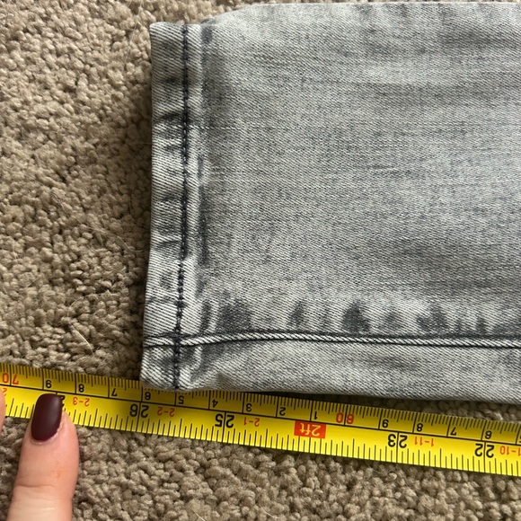 EXPRESS Skinny Mid Rise Jeans - Picture 5 of 5